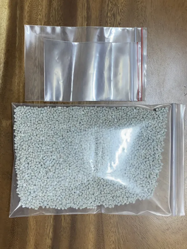 Sản phẩm AN tui zipper chi do va trang — Sản Xuất Túi Và Bao Bì - Công Ty TNHH Thế Kỷ Global — MST 0314940170