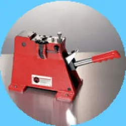 Sản phẩm small_bm30 medium welding machine — Công Ty TNHH Thiết Bị Hoàng Nguyên — MST 0314955642