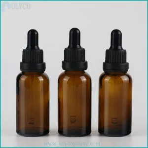 Sản phẩm chai dung tinh dau mau nau 30ml 300x300 — Hũ Nhựa POLYCO - Công Ty TNHH Nhựa POLYCO — MST 0314975991