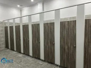 Sản phẩm mbee vach ngan ve sinh tam compact mbee 141 300x225 — Công Ty CP Xuất Nhập Khẩu Thương Mại Sản Xuất MBee — MST 0315000701