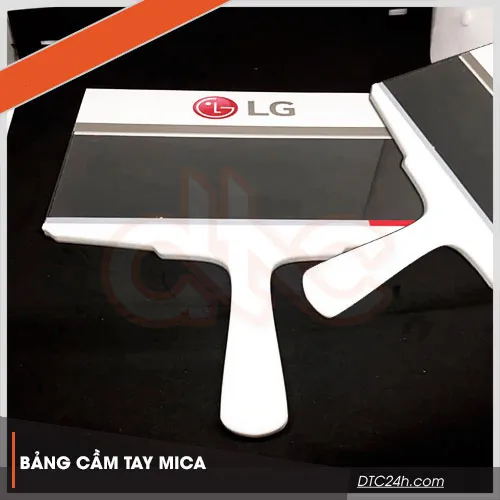 Sản phẩm bang cam tay bang mica gia re hcm 1 — Công Ty TNHH Thương Mại – Dịch Vụ – Quảng Cáo D.T.C — MST 0315034147