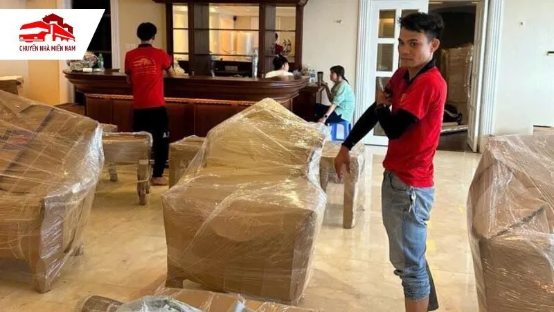Sản phẩm dong goi noi that bang mang boc PE — Công Ty TNHH Thương Mại Dịch Vụ Vận Chuyển Miền Nam — MST 0315037130
