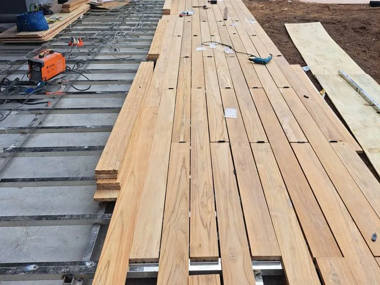 Sản phẩm san go teak myanmar ngoai troi 768x576 — Sàn Gỗ Hoàng Phát - Công Ty TNHH Thương Mại Sản Xuất Trang Trí Nội Thất Hoàng
Phát — MST 0315043751