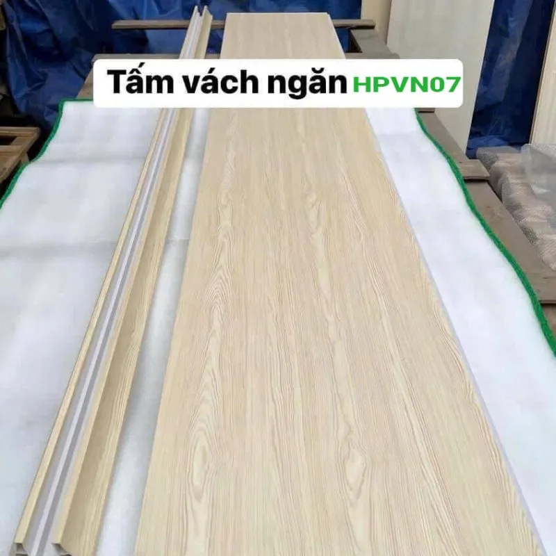 Sản phẩm tam vach ngan hpvn07 800x800 — Sàn Gỗ Hoàng Phát - Công Ty TNHH Thương Mại Sản Xuất Trang Trí Nội Thất Hoàng
Phát — MST 0315043751