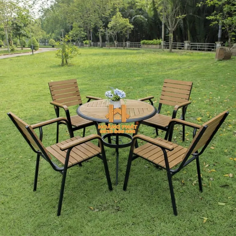 Sản phẩm Bo ban ghe cafe ngoai troi Composite hp957 800x800 — Sàn Gỗ Hoàng Phát - Công Ty TNHH Thương Mại Sản Xuất Trang Trí Nội Thất Hoàng
Phát — MST 0315043751
