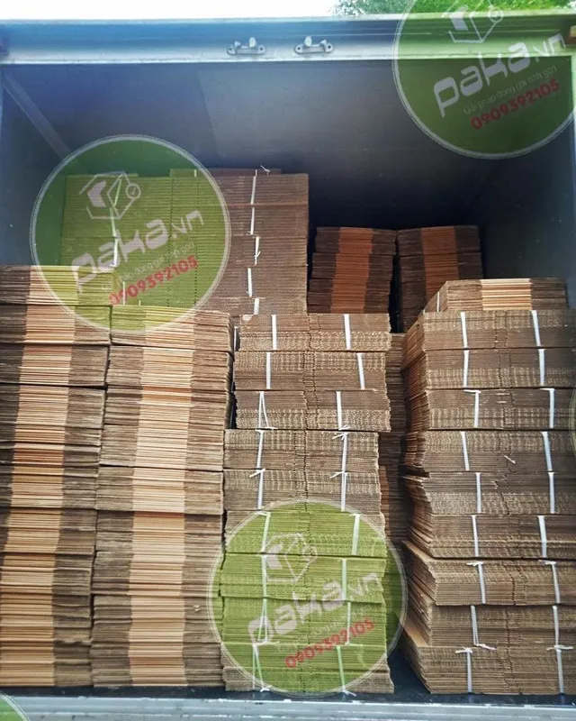 Sản phẩm giao 5000 hop carton paka 3 lop quan 6 — Công Ty TNHH Bao Bì PaKa — MST 0315059705