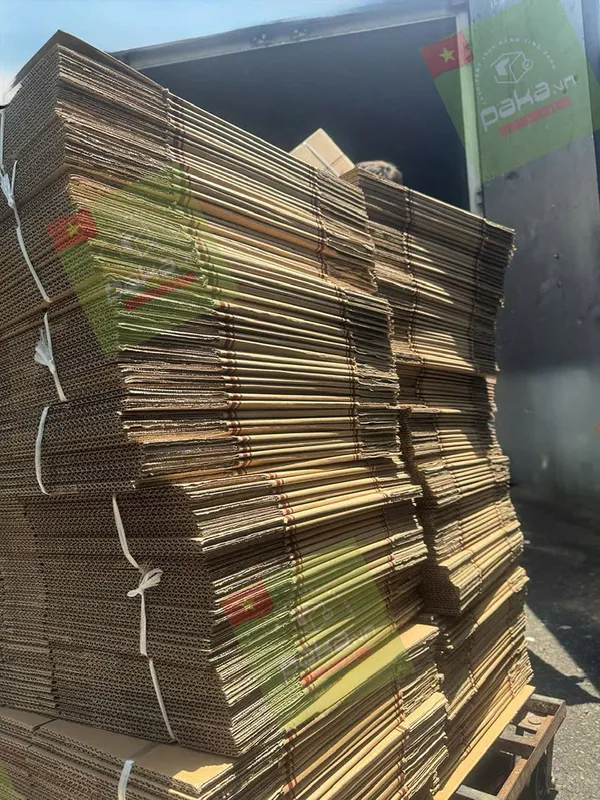 Sản phẩm san xuat thung carton paka 8 — Công Ty TNHH Bao Bì PaKa — MST 0315059705