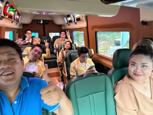 Sản phẩm 10 1 533x400 — Cho Thuê Xe Du Lịch, Xe Limousine, Xe Vip Cao Cấp - Công Ty TNHH Dịch Vụ Tổng
Hợp Hoàng Gia Thịnh — MST 0315087283