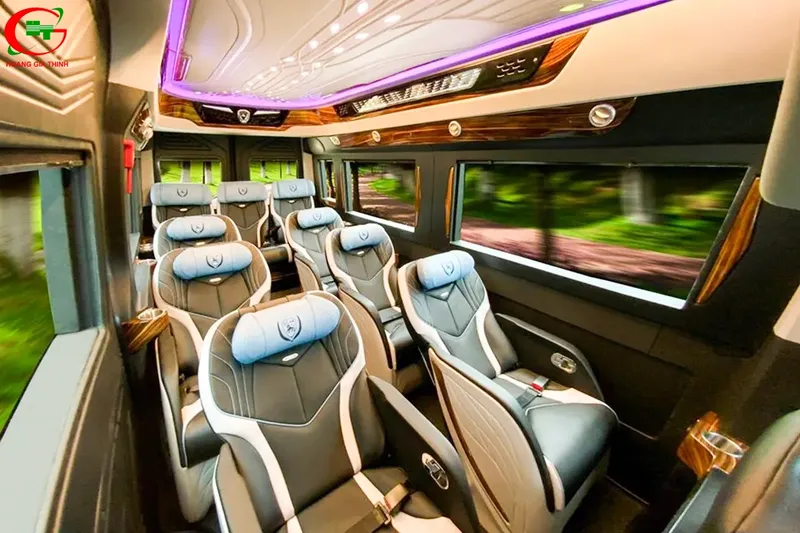 Sản phẩm 260106_limo12c_solati_dcar_luxury 9 — Cho Thuê Xe Du Lịch, Xe Limousine, Xe Vip Cao Cấp - Công Ty TNHH Dịch Vụ Tổng
Hợp Hoàng Gia Thịnh — MST 0315087283