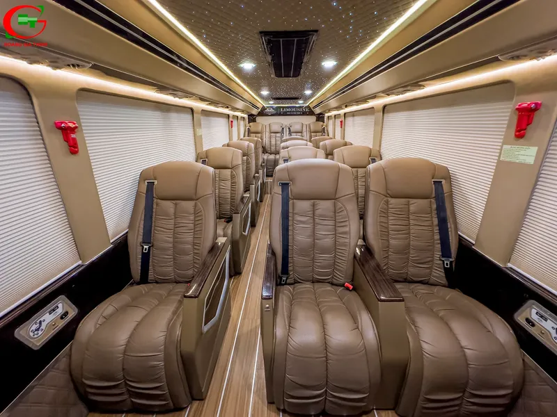 Sản phẩm 260106_limo17c_autokingdom 3 1 — Cho Thuê Xe Du Lịch, Xe Limousine, Xe Vip Cao Cấp - Công Ty TNHH Dịch Vụ Tổng
Hợp Hoàng Gia Thịnh — MST 0315087283