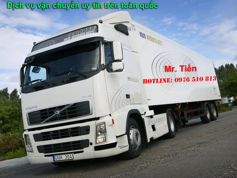 Sản phẩm Lorry_Volvo_01 1067x800 — Vận Tải Sài Gòn 24h - Công Ty TNHH Dịch Vụ Vận Tải Sài Gòn 24h — MST 0315117869