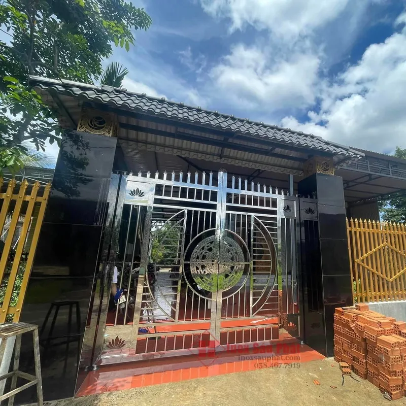 Sản phẩm 403852969_780791400520915_6099775136934265752_n min e1702542662312 — Thiết Bị Bếp Sáu Phát - Chi Nhánh Công Ty TNHH Sản Xuất & Thương Mại Sáu Phát — MST 0315205794