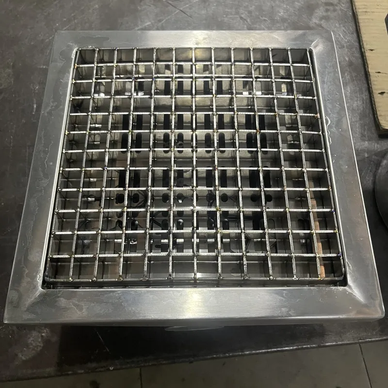 Sản phẩm z4947550431301_cdff1c678da4c619fe62559a4b1626d1 e1702545252762 — Thiết Bị Bếp Sáu Phát - Chi Nhánh Công Ty TNHH Sản Xuất & Thương Mại Sáu Phát — MST 0315205794