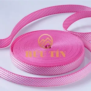Sản phẩm 5 01 3 300x300 — Dây Quai Túi Giấy Hữu Tín - Công Ty TNHH Sản Xuất Thương Mại Hữu Tín — MST 0315228865