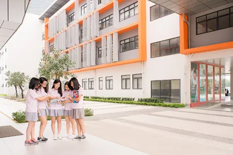 Sản phẩm thang may truong hoc — Công Ty TNHH Thang Máy Việt Tiến — MST 0315266324