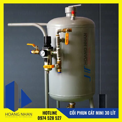 Sản phẩm coi phun cat 30l may phun cat hoang nhan — Công Ty TNHH Sản Xuất Thương Mại Dịch Vụ Cơ Khí Hoàng Nhân — MST 0315500415