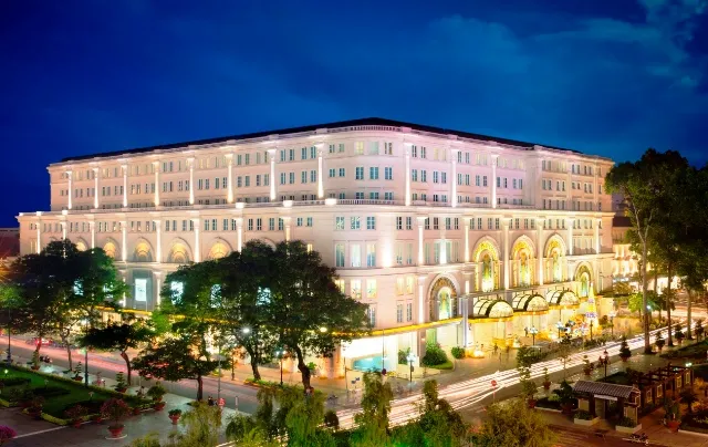 Sản phẩm khuphuchopunionsquare 798 — Công Ty TNHH Sản Xuất Thương Mại Xây Dựng ROBMIX — MST 0315547879