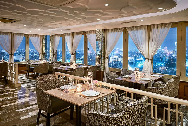 Sản phẩm wphwindsorsuiterestaurant6orig 2237 — Công Ty TNHH Sản Xuất Thương Mại Xây Dựng ROBMIX — MST 0315547879