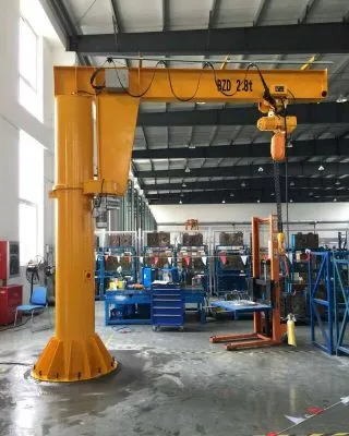 Sản phẩm cau quay 2.8 tan 3 met_400x400 — Công Ty TNHH SX Cầu Trục Và Thang Máy Hoa Long — MST 0315580812
