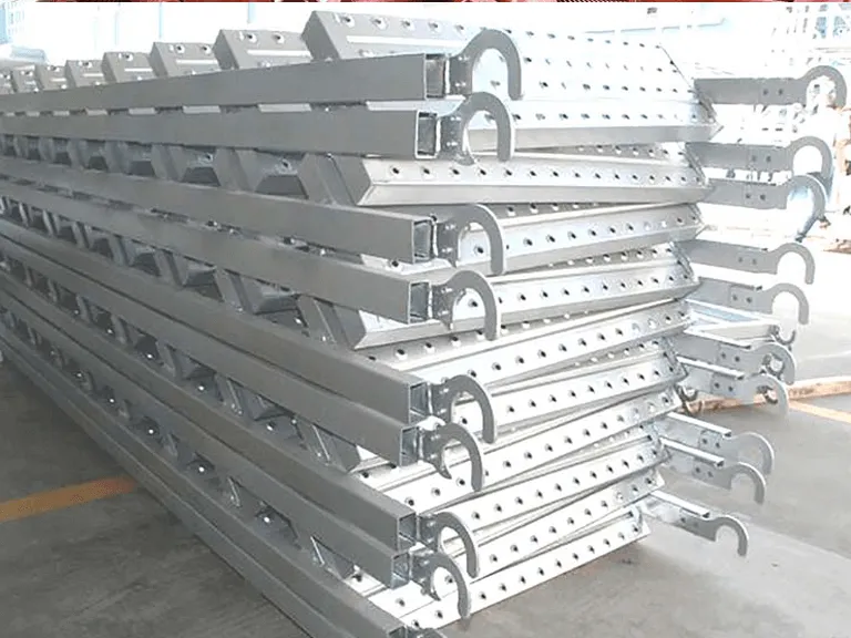 Sản phẩm cau thang gian giao 03 — Công Ty Cổ Phần Sản Xuất Thiết Bị Xây Dựng Phúc Nguyên — MST 0315595505