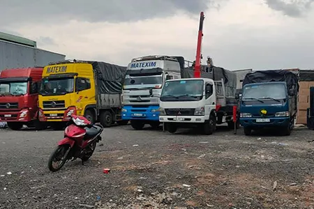Sản phẩm cho thue xe tai — Vận Tải Vạn Phương - Công Ty TNHH Dịch Vụ Vận Tải Vạn Phương — MST 0315606161