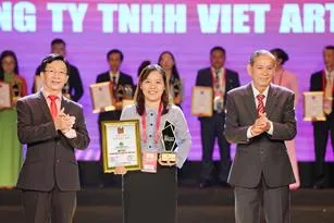 Sản phẩm dai dien moi — Quà Tặng Doanh Nghiệp Viet Artis - Công Ty TNHH Viet Artis — MST 0315643879