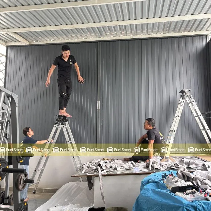 Sản phẩm Cua xep vach ngan che nang mua ban cong — Công Ty TNHH FUNISMART — MST 0315653154