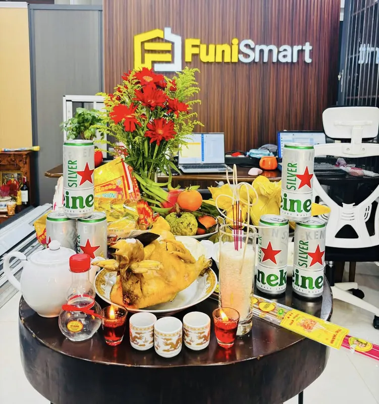 Sản phẩm anh bia funismart showroom 1 — Công Ty TNHH FUNISMART — MST 0315653154