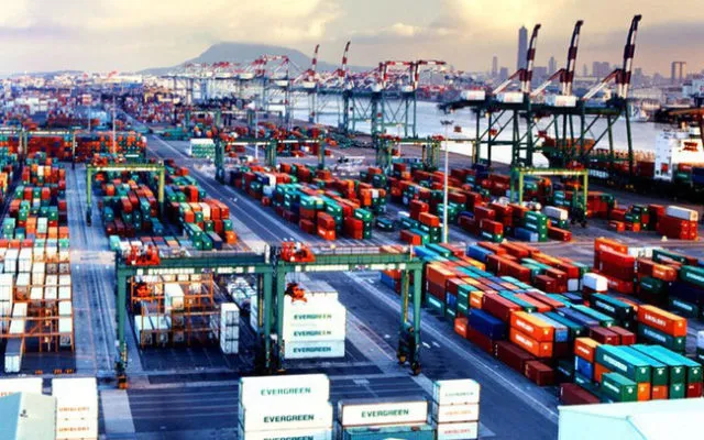 Sản phẩm logistics vietnamzrys 155486288965648067764 crop 1554862899205897357066 640x400 — Vận Tải Hoàng Long - Công Ty TNHH Đầu Tư TM Và DV Logistics Hoàng Long — MST 0315695669