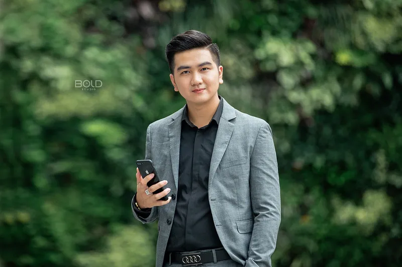 Sản phẩm chup anh doanh nhan 05 — Công Ty TNHH Sản Xuất Thương Mại Dịch Vụ Thiết Bị Duy Khôi — MST 0315705003