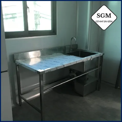 Sản phẩm cong trinh quan 4 (4) — Bếp Công Nghiệp Inox Sài Gòn - Công Ty TNHH Sản Xuất Thương Mại Dịch Vụ Cơ Khí
Sài Gòn — MST 0315730560