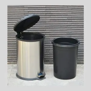 Sản phẩm thung rac inox dap chan 8 lit nap den cao cap lOVODxYnbH 300x300 — Công Ty TNHH MTV TM Quốc Huy — MST 0315738249