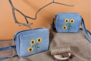 Sản phẩm may tui deo cheo vai jean 01 300x200 — Công Ty TNHH Sản Xuất Thương Mại Và Phát Triển Sao Việt — MST 0315778308
