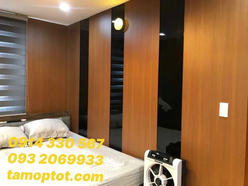 Sản phẩm lam nhua gia go op tuong 1 3810 — Công Ty TNHH Thương Mại Dịch Vụ - Xây Dựng TOT — MST 0315787133
