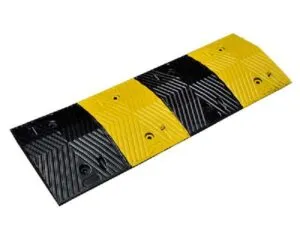 Sản phẩm go giam toc cao su 300x244 — Thiết Bị An Toàn Giao Thông Sài Gòn ATN - Công Ty TNHH Phát Triển Sài Gòn ATN — MST 0315810777