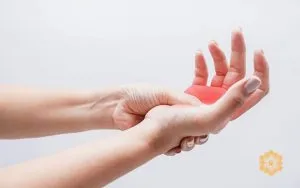 Sản phẩm te bi chan tay 300x188 — Công Ty TNHH Bà Tư Châu — MST 0315824064