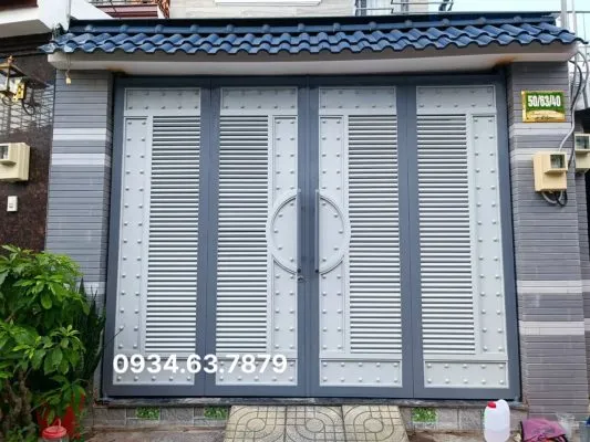 Sản phẩm cua sat 4 canh tai binh tan tp hcm 533x400 — Công Ty TNHH Cửa Sắt Tâm Đức — MST 0315850667
