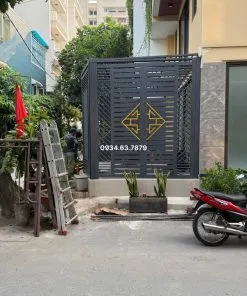 Sản phẩm z7636093941990_029c9b24655a7af44d42f27c666f098e 247x296 — Công Ty TNHH Cửa Sắt Tâm Đức — MST 0315850667