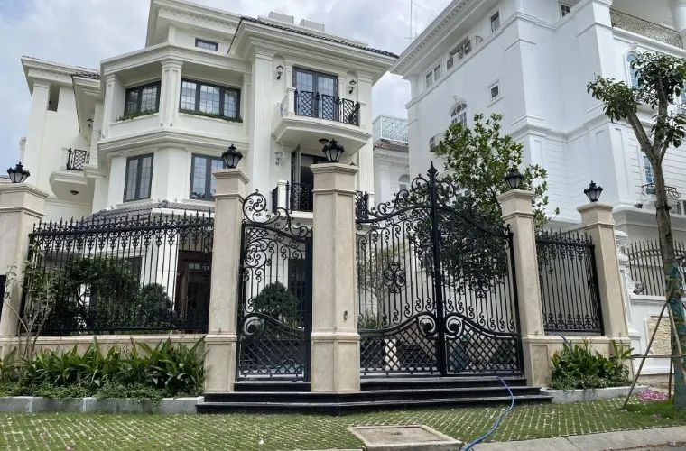 Sản phẩm img28891 custom 6221 — Công Ty TNHH Xây Dựng Và Trang Trí Nội Thất Xuân Trúc — MST 0315900533