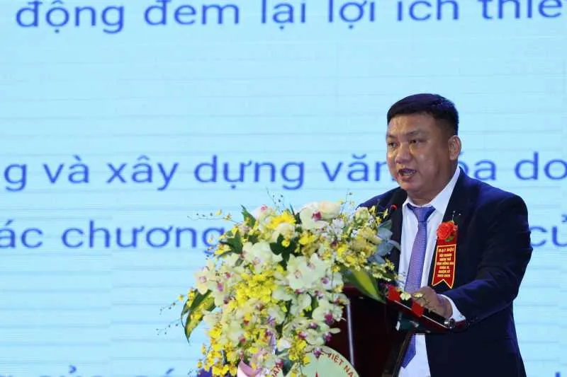 Sản phẩm Le Bach Long hoi doanh nhan tre tinh Dong Nai 211 — Công Ty CP VNPS — MST 0315926411