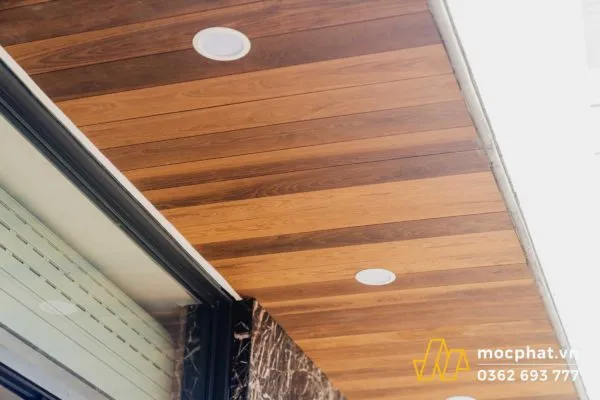 Sản phẩm bancong1 600x400 — Công Ty CP Thi Công Mộc Phát — MST 0315927503
