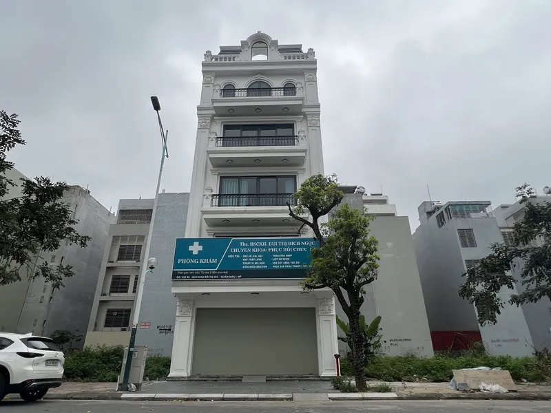 Sản phẩm Phòng khám bùi thị bích ngọc — Thang Máy VINATECH - Công Ty TNHH Thang Máy VINATECH — MST 0315938840