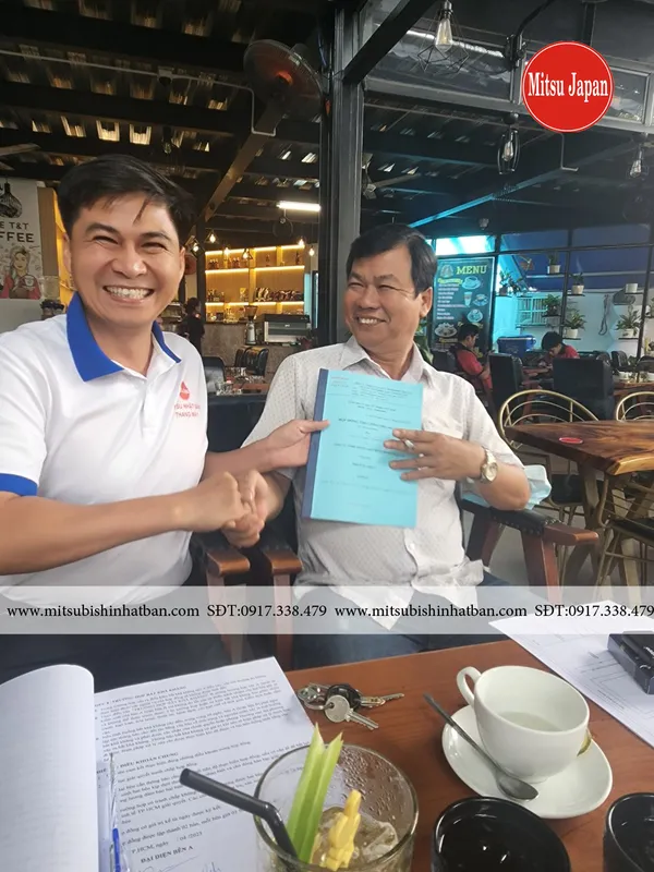 Sản phẩm ky hop dong thang may 5 4 2023 1 — Thang Máy Mitsu Nhật Bản - Công Ty TNHH Thang Máy Mitsu Nhật Bản — MST 0315951263