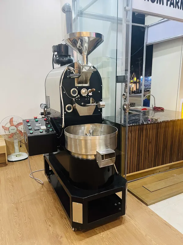 Sản phẩm may rang ca phe 3kg mon roaster cho quan cafe scaled — Công Ty TNHH Công Nghiệp Vũ Phong — MST 0315956409