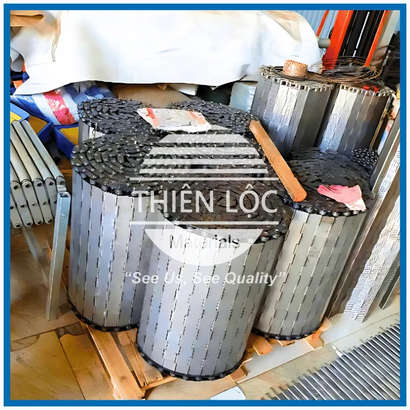Sản phẩm bang tai ban le tam inox thiet ke theo yeu cau do ben cao ung dung rong rai — Dây Curoa Thiên Lộc - Công Ty TNHH Sản Xuất Thương Mại Vật Tư Thiên Lộc — MST 0315968203
