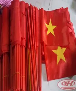 Sản phẩm co to quoc cam tay 247x296 — Công Ty TNHH Đầu Tư Thương Mại Dịch Vụ Sản Xuất Gia Hân — MST 0315982399