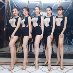 Sản phẩm dong phuc tiep vien karaoke 300x300 — Công Ty TNHH May Mặc Yến Linh — MST 0315991837