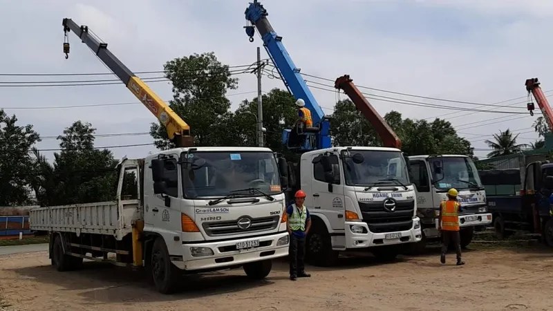 Sản phẩm dich vu cau hang tai tphcm 1024x576 — Công Ty TNHH Thương Mại Dịch Vụ Vận Tải Hùng Đạt — MST 0316014513
