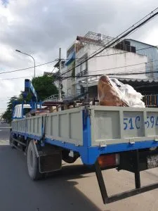 Sản phẩm xe cau van chuyen vat lieu xay dung 1 225x300 — Công Ty TNHH Thương Mại Dịch Vụ Vận Tải Hùng Đạt — MST 0316014513