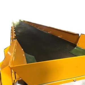 Sản phẩm Băng tải cao su lòng máng 1 300x300 — Công Ty TNHH Kỹ Thuật Băng Tải CXN — MST 0316014778